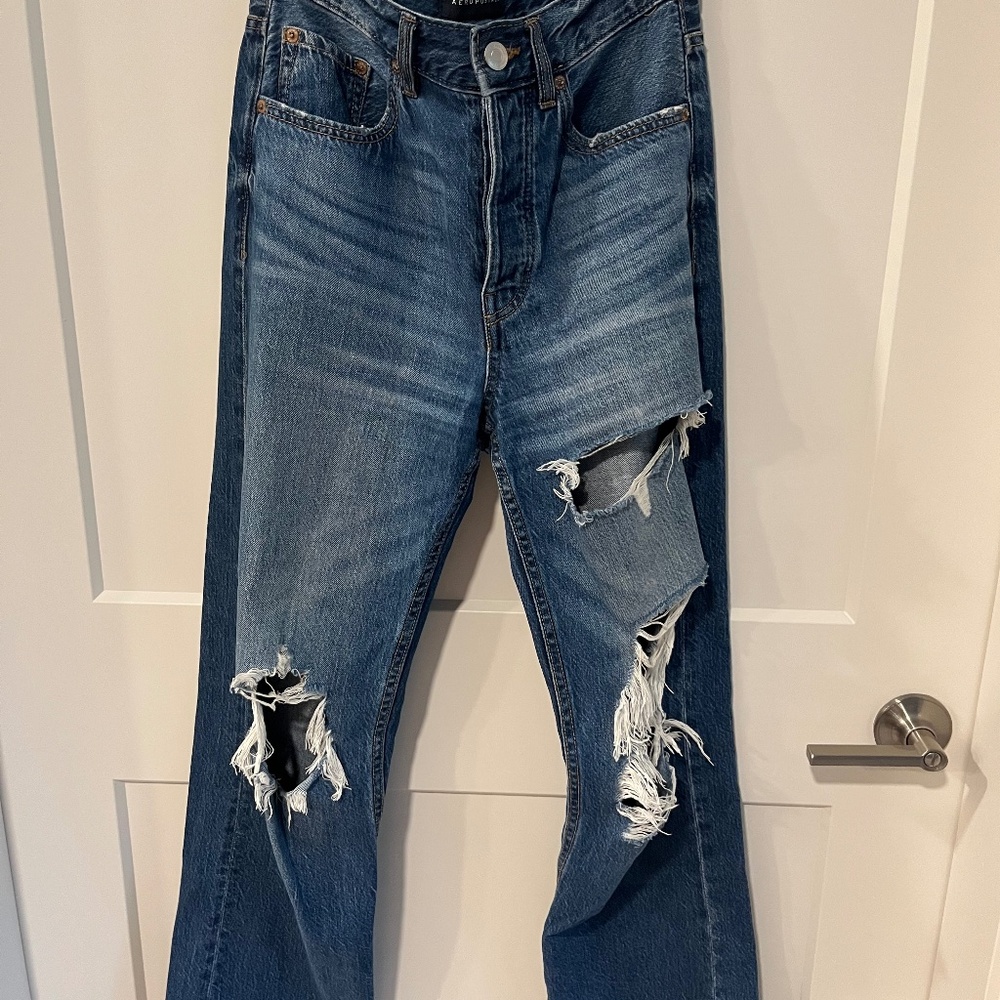 High-Rise 90s Baggy Distressed Aeropostale Jeans